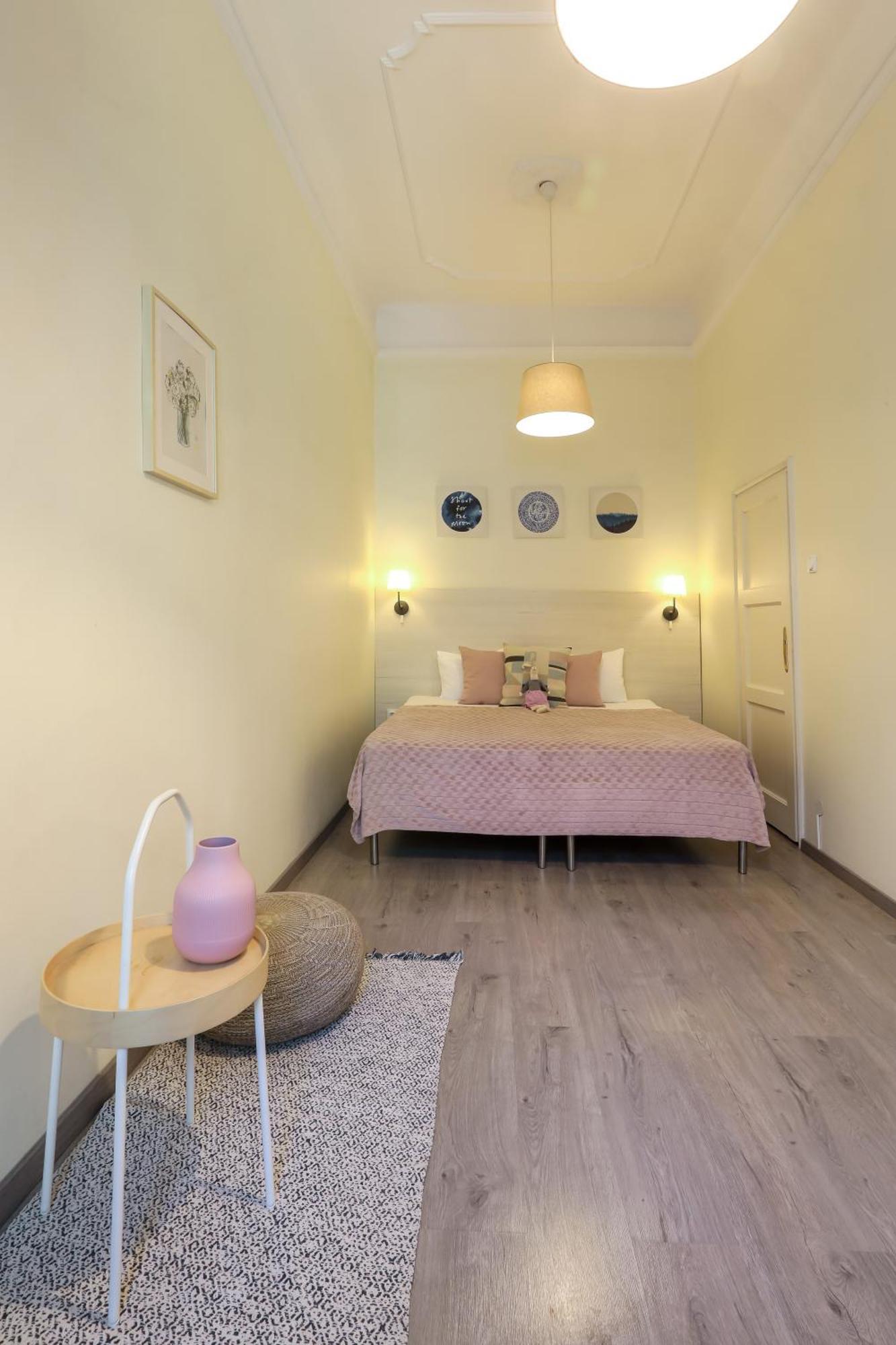 Ozone Private Rooms Будапеща Екстериор снимка