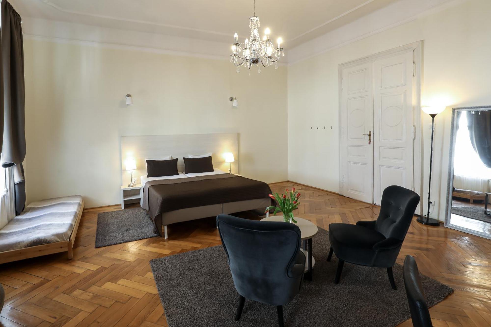 Ozone Private Rooms Будапеща Екстериор снимка