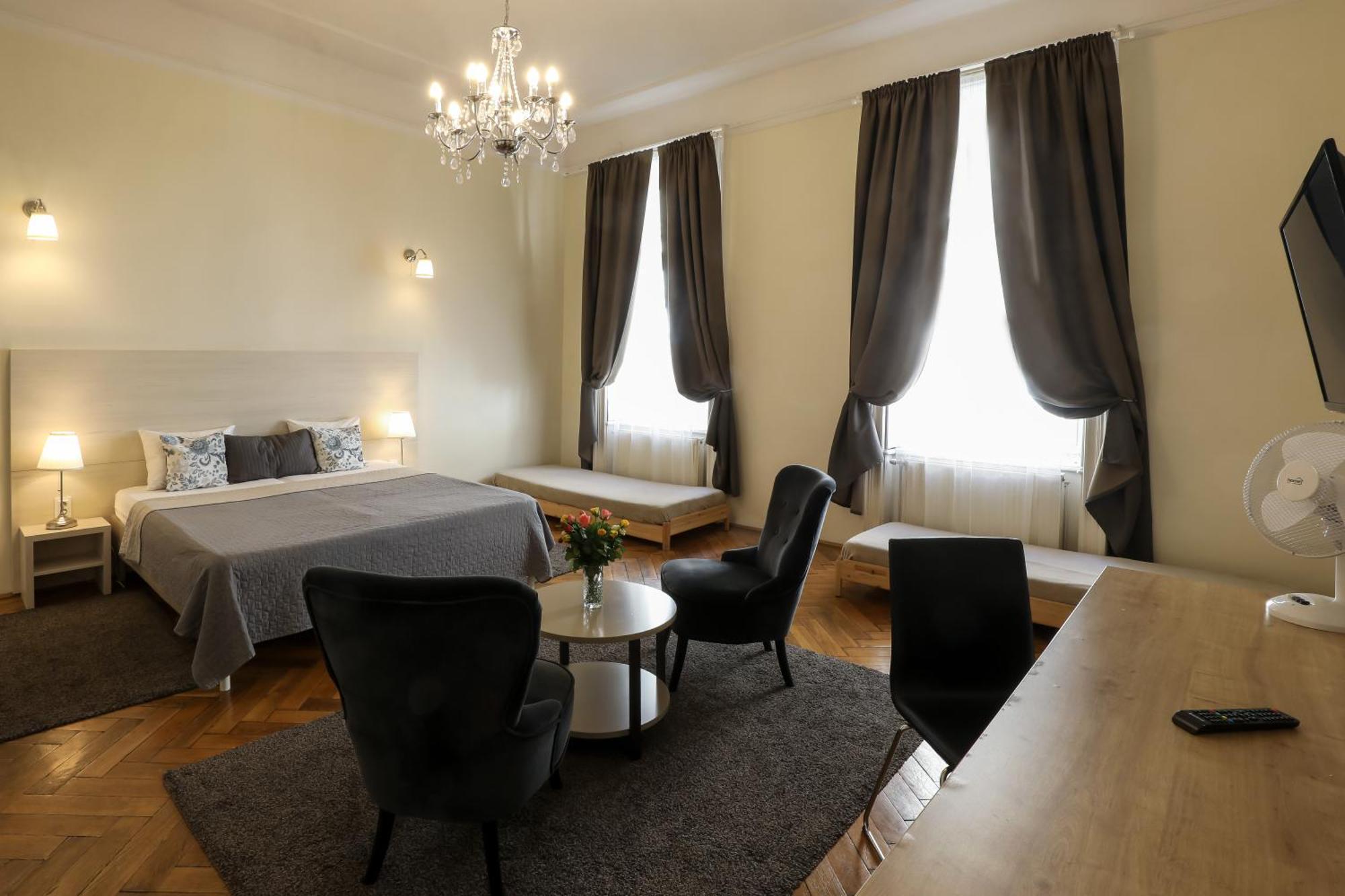 Ozone Private Rooms Будапеща Екстериор снимка